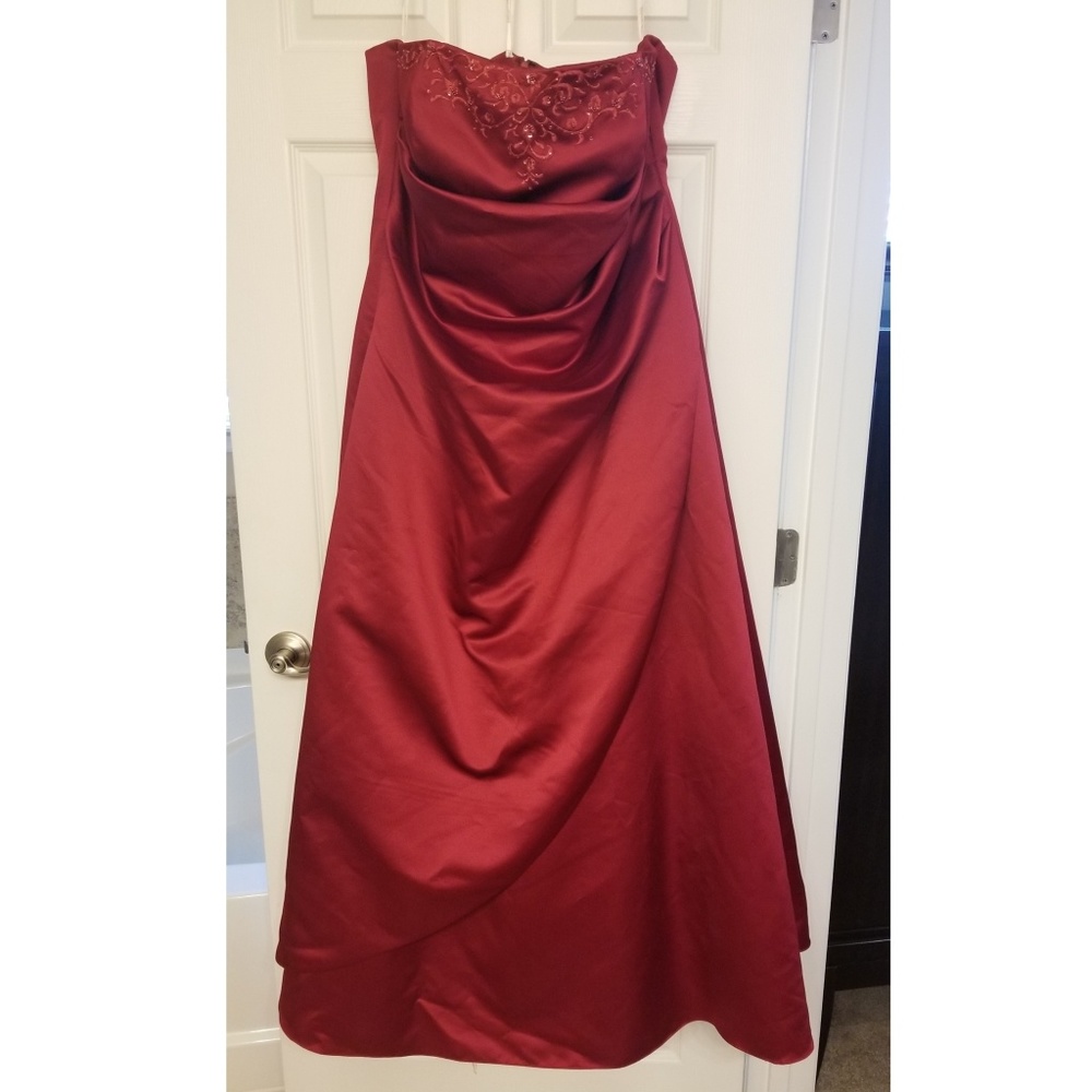 David's Bridal Red Prom Dress